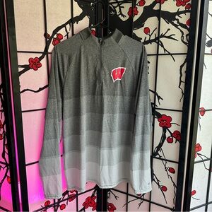 Colosseum Wisconsin Badgers Quarter-Zip Pullover – Men’s Medium